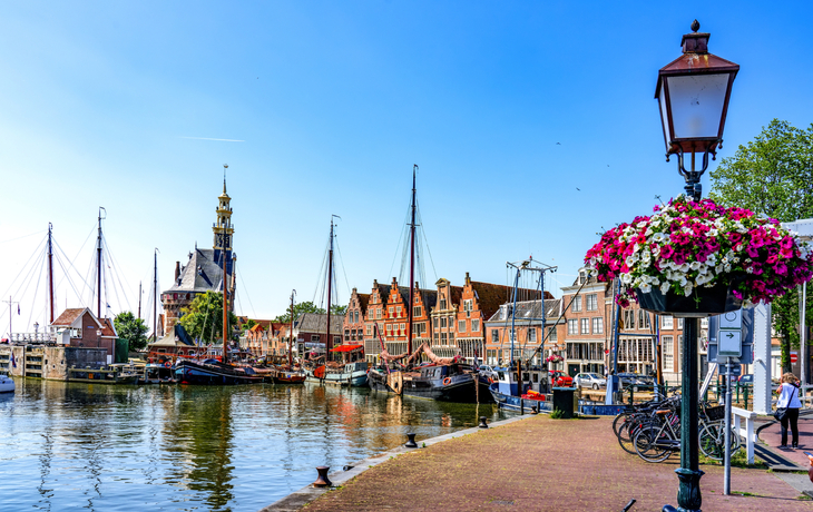 historischer Hafen von Hoorn in den Niederlanden